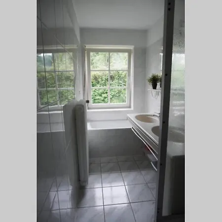 Gruene Wohlfuehloase Mit Einmaliger Aussicht * Koenigswinter