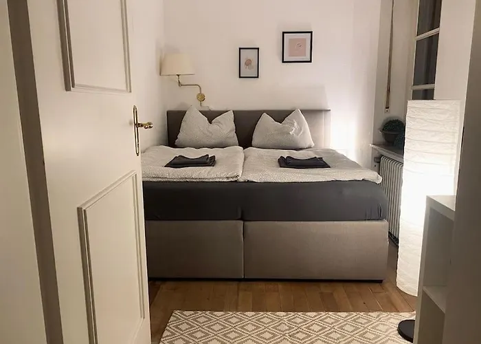 Gruene Wohlfuehloase Mit Einmaliger Aussicht * 柯尼希斯温特